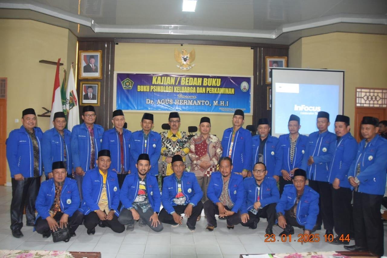 PC APRI Lampung Tengah Gelar Kajian dan Bedah Buku 