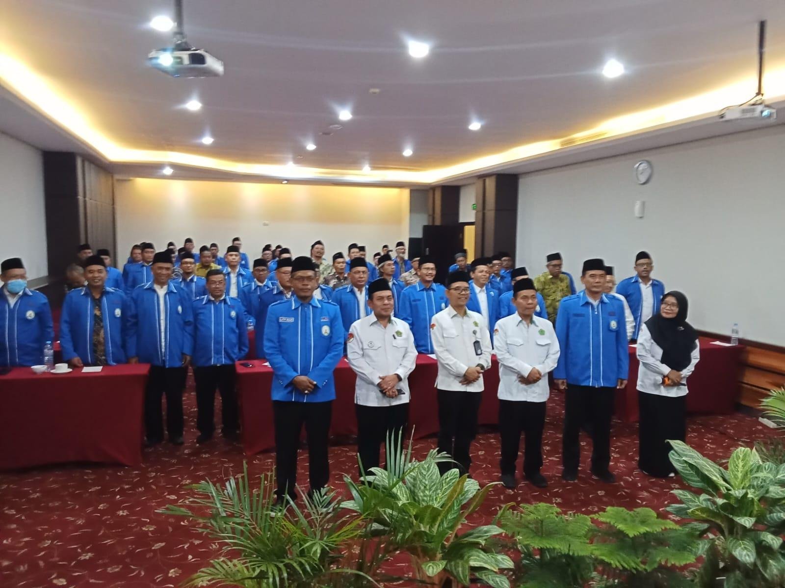 PENGUKUHAN PENGURUS WILAYAH APRI  JAWA TIMUR MASA BAKTI 2025-2029 BERLANGSUNG KHIDMAT