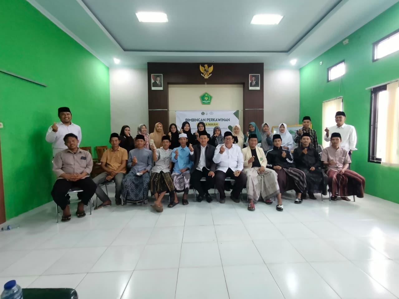 KUA Guluk-guluk kawal pasangan muda menuju Keluarga Sakinah Maslahah
