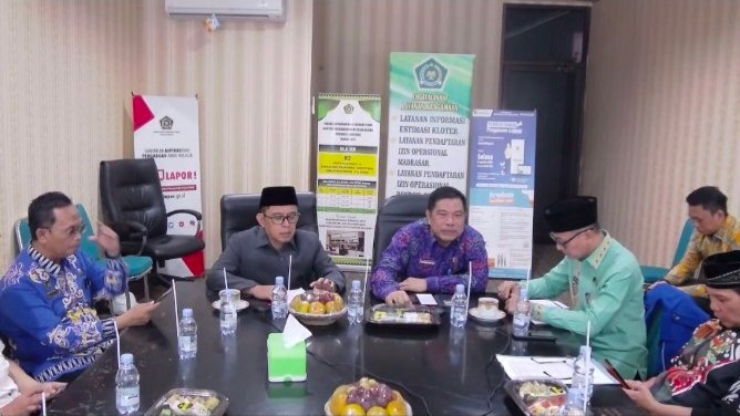 Kakanwil Kemenag Lampung Tekankan Transparansi dan Tertib Administrasi dalam Rakor APRI