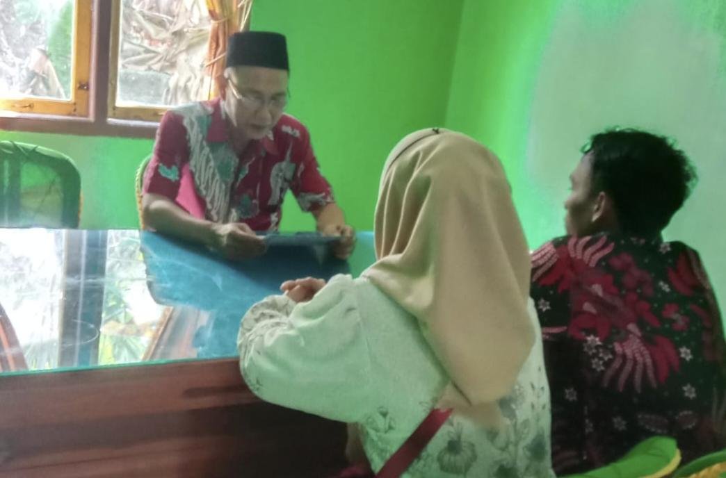 Catin Pugung Raharjo Dibekali Ilmu Keluarga Sakinah dan Bahaya Judi Online 