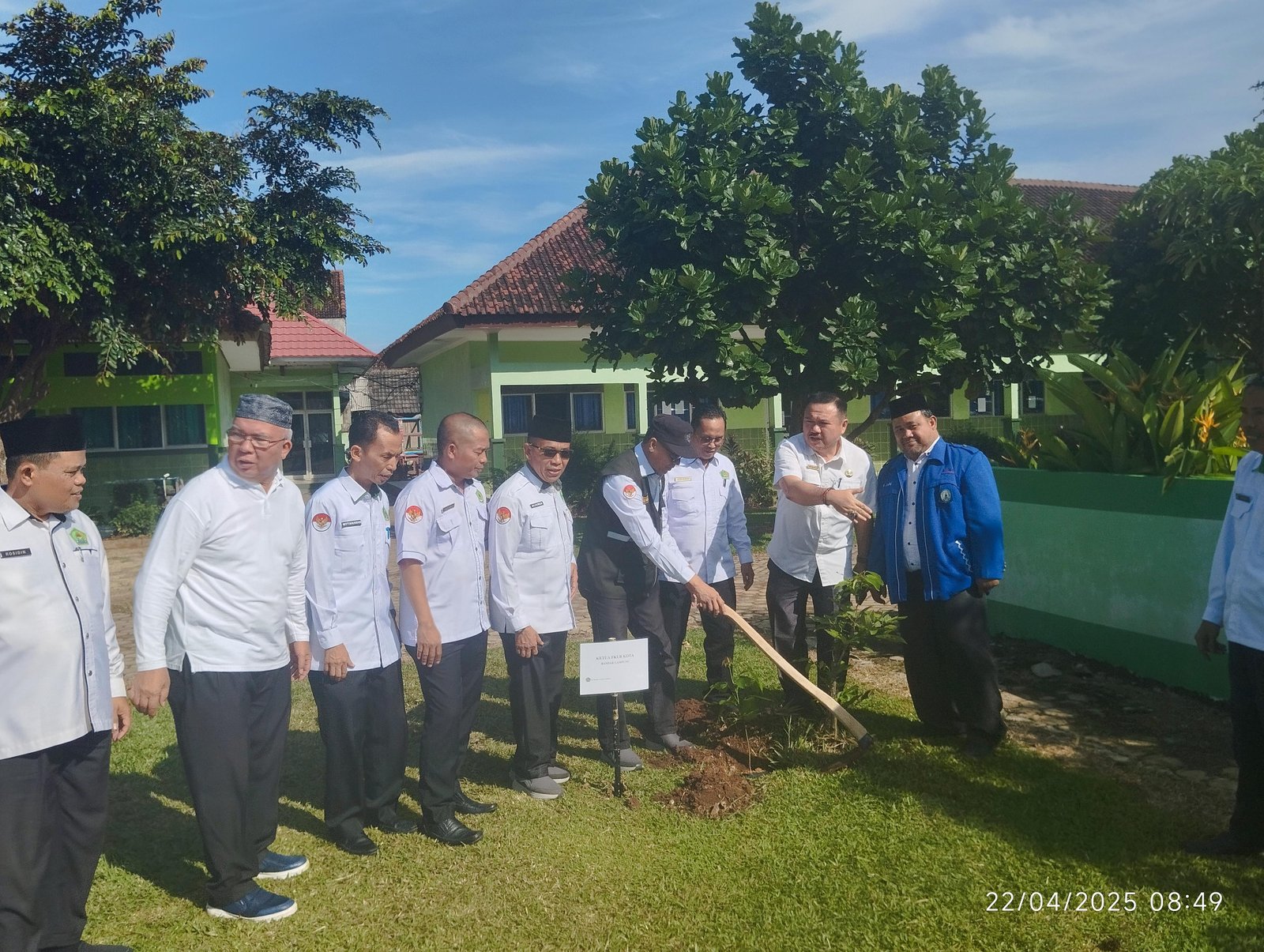 APRI KOTA BANDAR LAMPUNG SIAP DUKUNG PENANAMAN 1 JUTA POHON MATOA PADA PERINGATAN HARI BUMI DI KEMENAG KOTA  BANDAR Lampung Tahun 2025