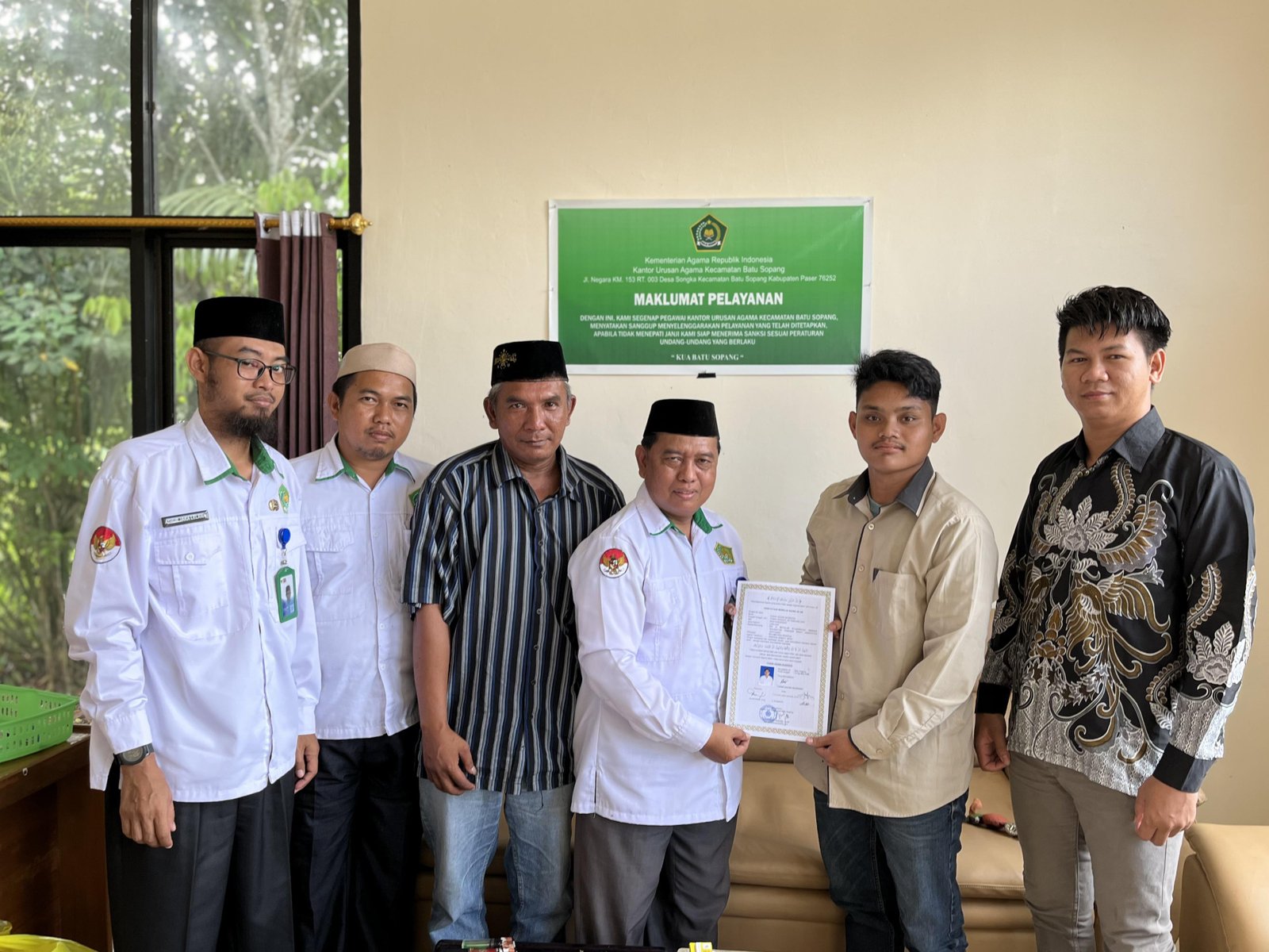 Kisah Inspiratif: Perjalanan Yusak Agung Nugroho Memeluk Islam di KUA Batu Sopang