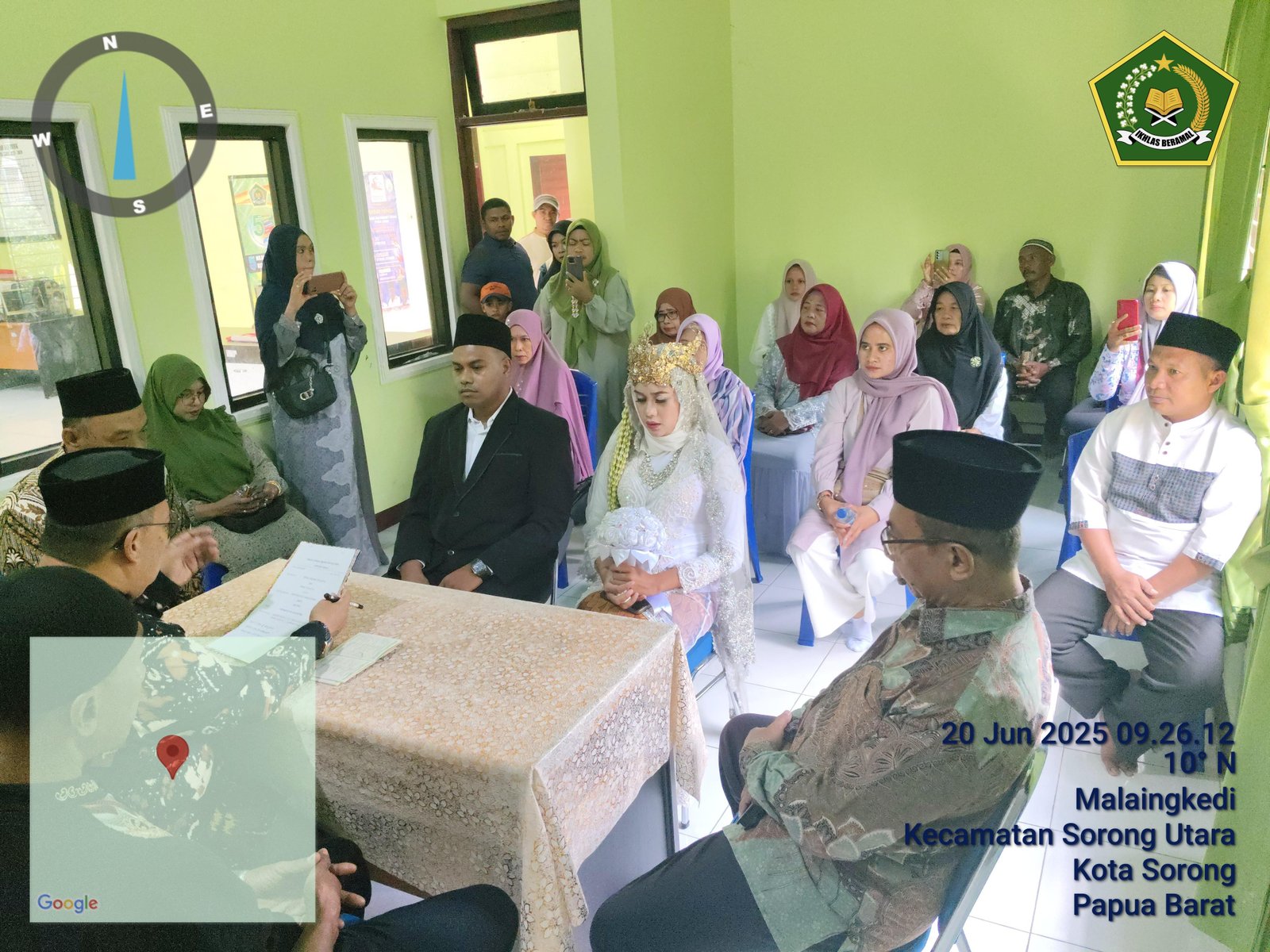 Penghulu Kanwil Kemenag Papua Barat Dampingi Pelayanan Nikah di KUA Sorong Utara