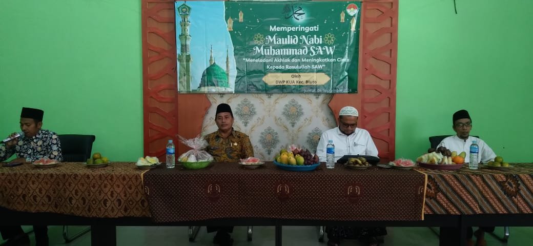 KUA Bluto Sumenep Semarakkan Maulid Nabi Muhammad SAW