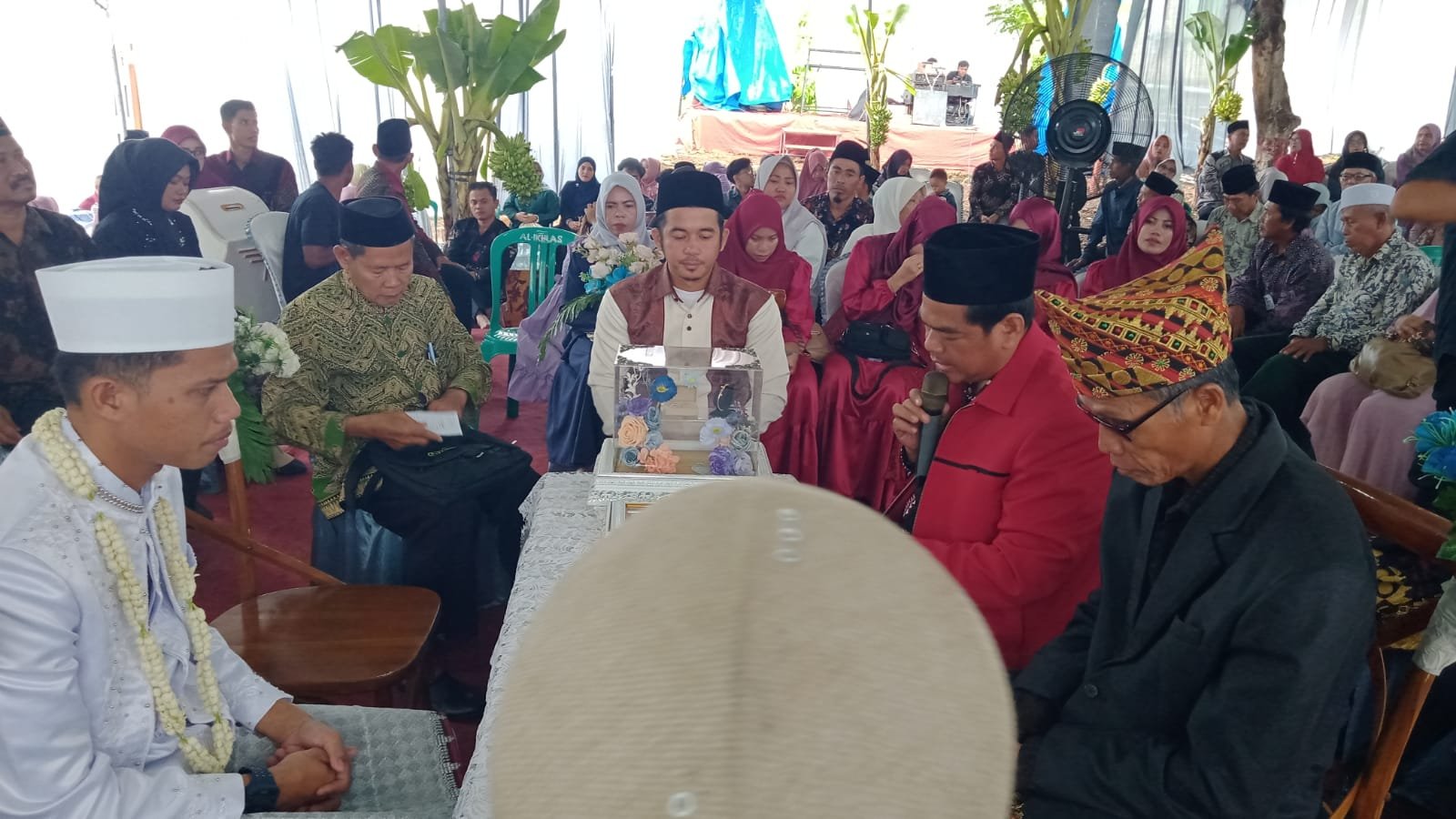 Momen Khidmat Akad Nikah Imam Masjid BSI Bakauheni di Desa Bakauheni