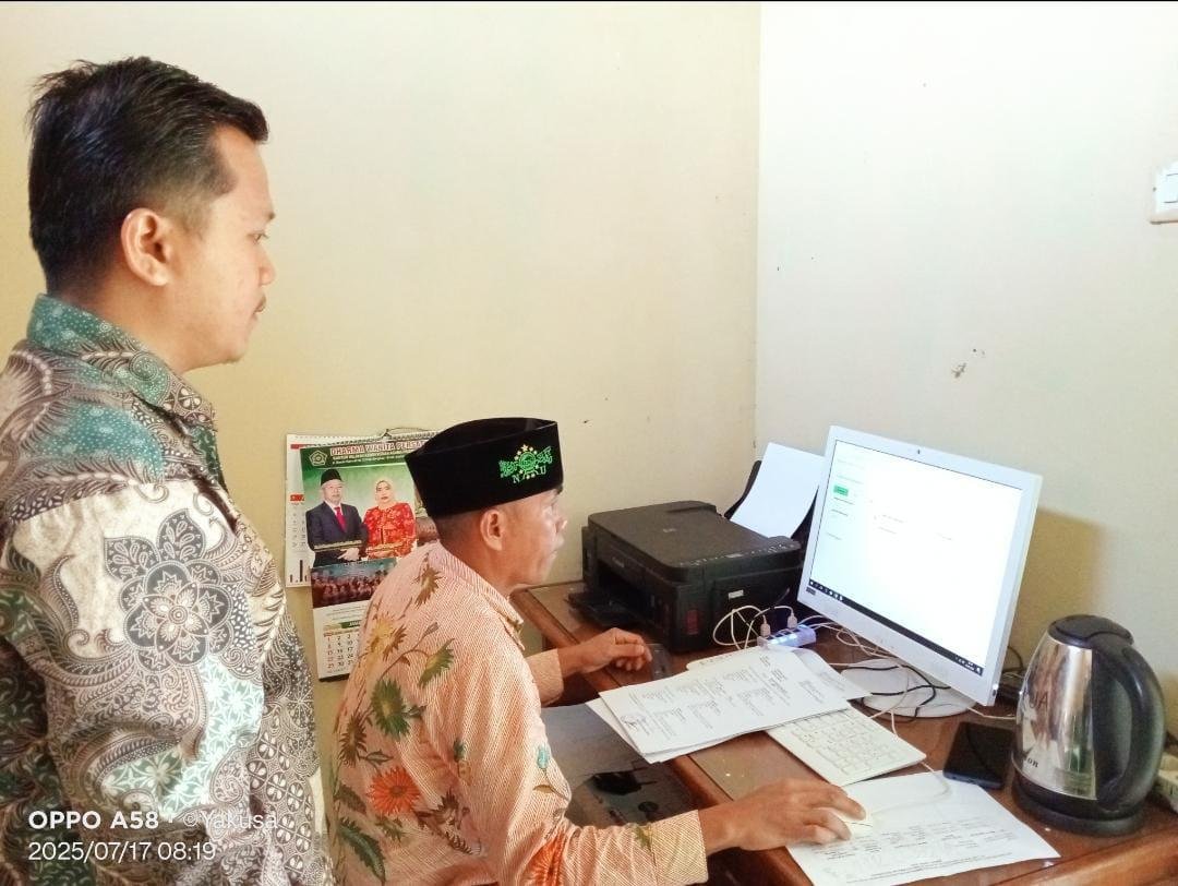ASN PPPK Operator Layanan Operasionla KUA Binduriang, Tunjukkan Dedikasi Tinggi dalam Layanan Publik