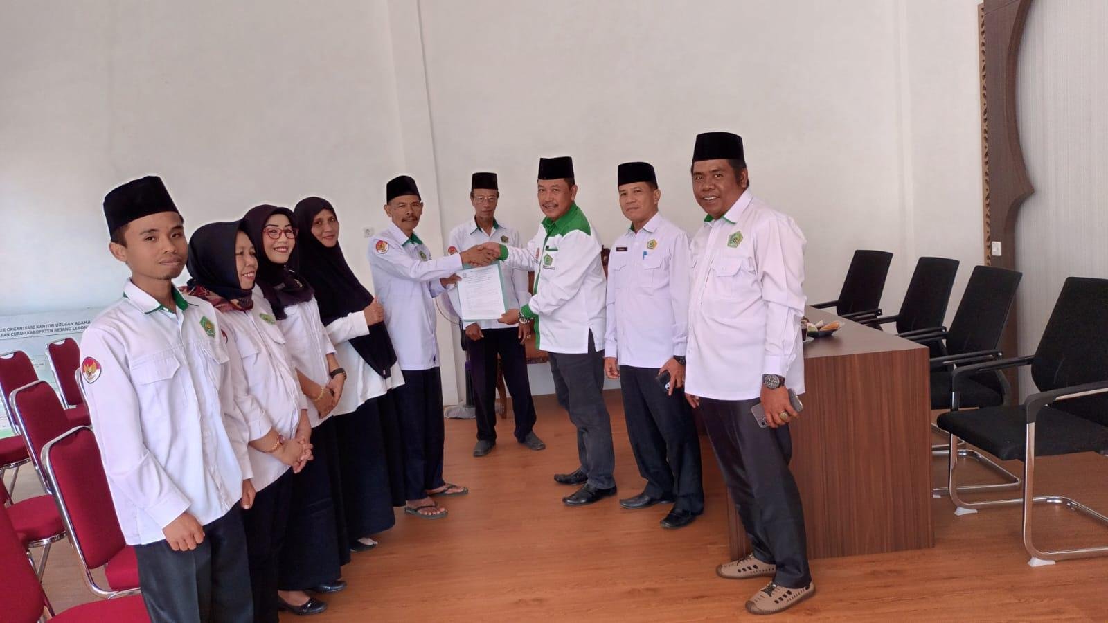 KUA Curup Terima Hibah Barang Milik Negara dari Kanwil Kemenag Bengkulu, Wujud Penguatan Layanan Umat