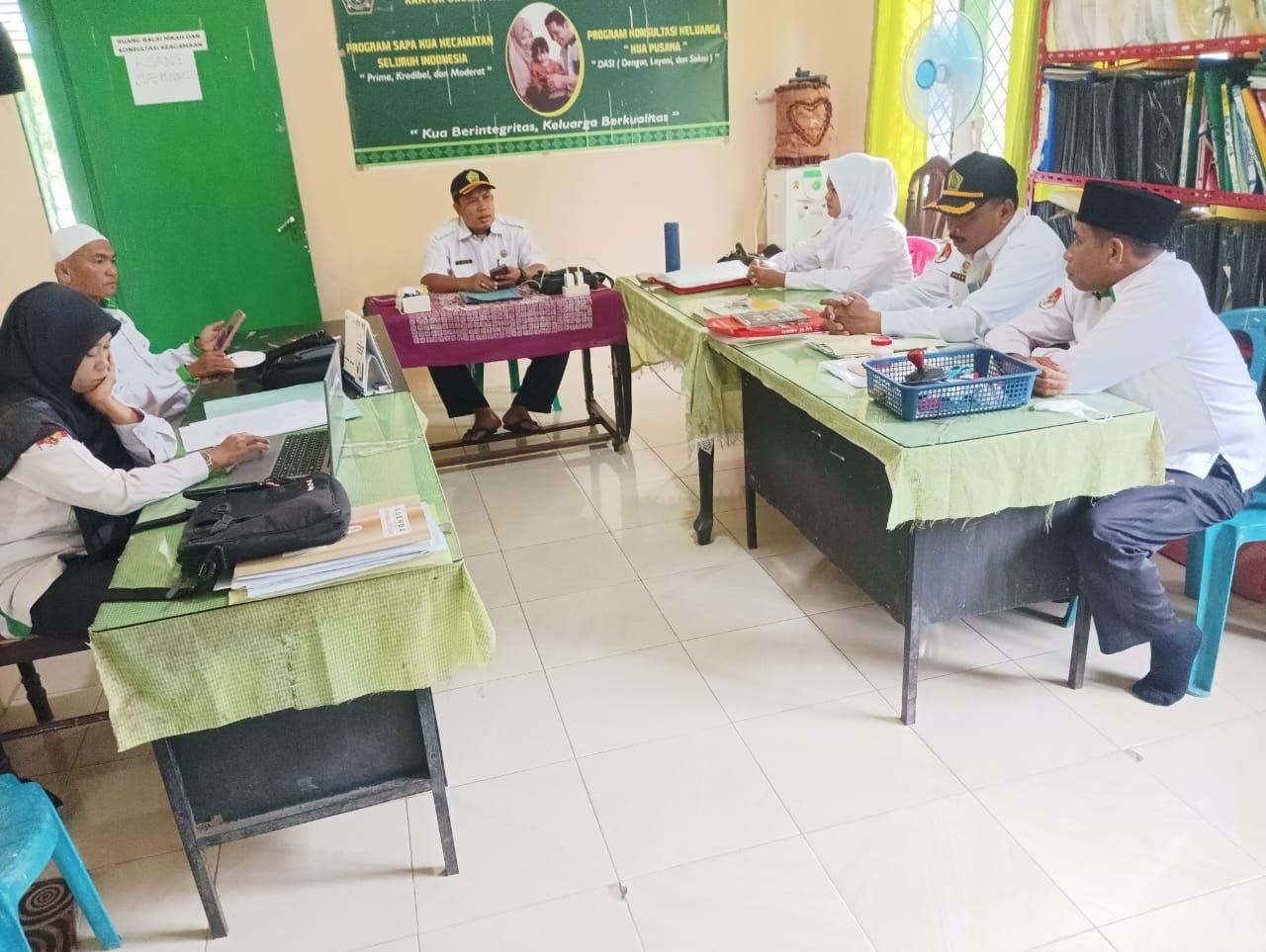 KUA Teluk Mengkudu Rapat Internal dan Sosialisasi Persiapan Pelaksanaan Gerakan Sadar Pencatatan Nikah 