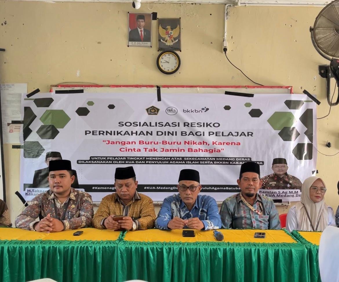 Tekan Pernikahan Usia Dini, KUA Medang Deras Sosialisasi Resiko Kepada Pelajar SMA/MA