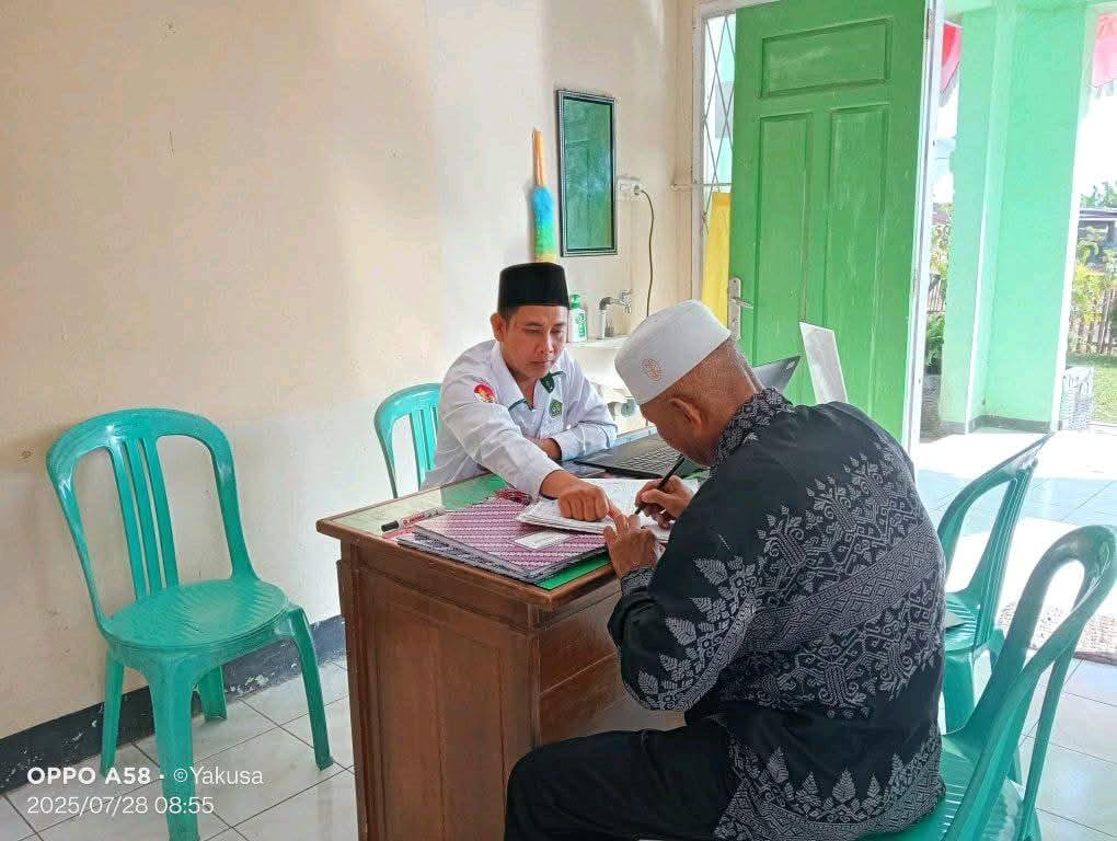 Penata Layanan Operasional KUA Binduriang Wujudkan Pelayanan Prima bagi Tamu