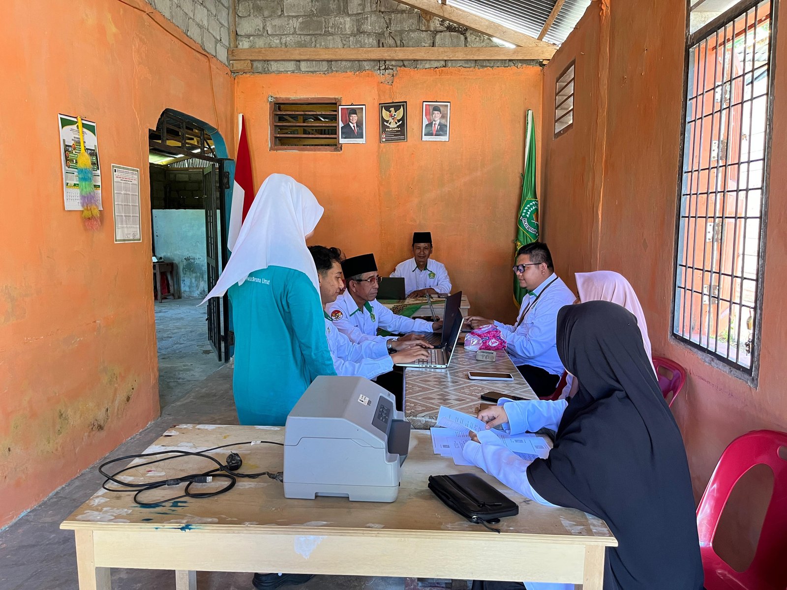 Optimalisasi Penggunaan Aplikasi SIMKAH Bagi Pegawai KUA Kecamatan Sawo