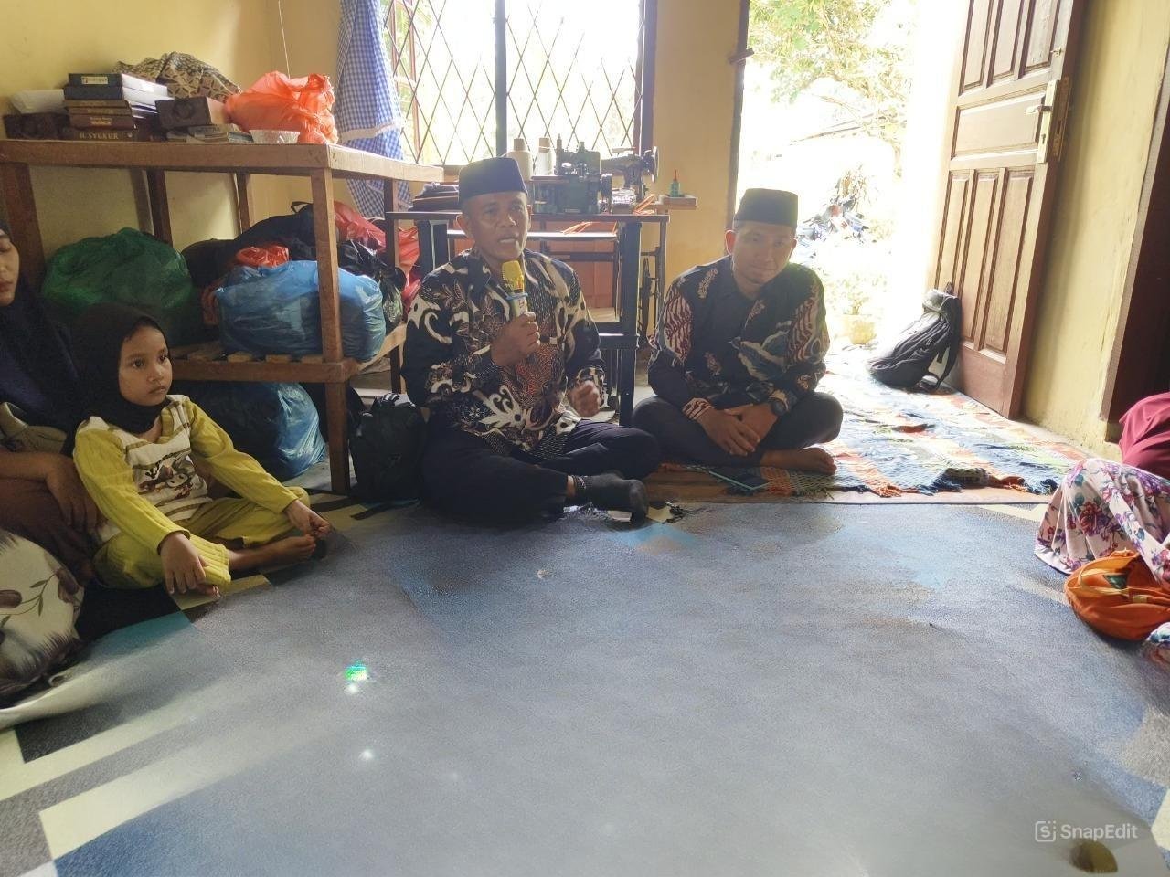 Jajaran KUA Bandar Khalifah Bangun Semangat Keagamaan di Majelis Taklim Melalui Kehadiran Pentausiyah Handal 