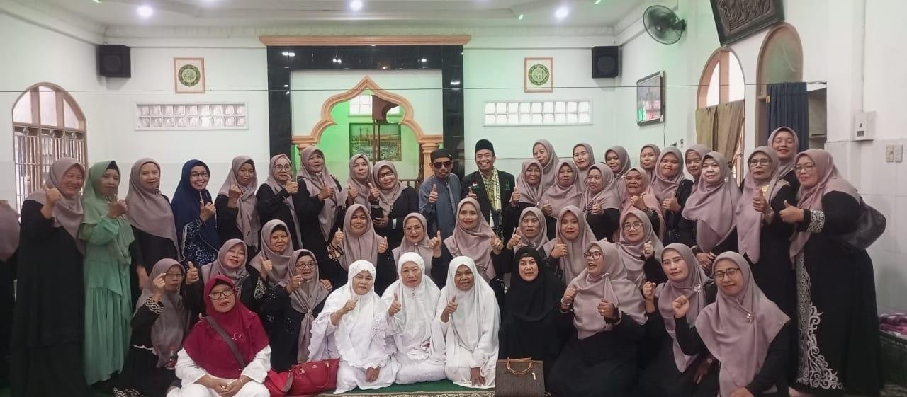Harmonisasi Keluarga Jadi Kunci, Kepala KUA Berastagi Ajak Muslimat Perkuat Peran Rumah Tangga