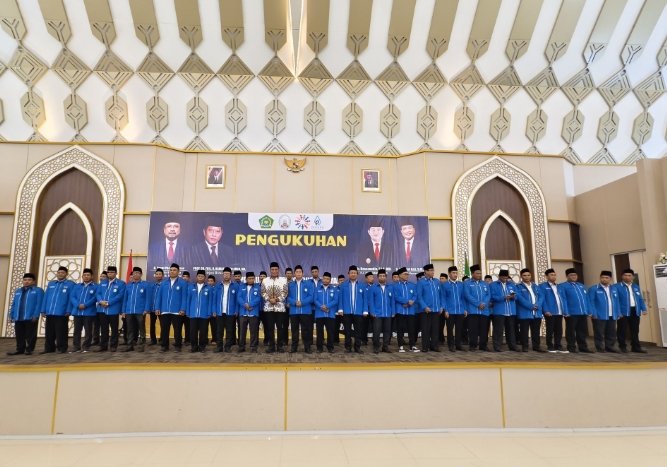 Pengukuhan Pengurus Baru APRI NTB Periode 2024 - 2028 dan Penyerahan Penghargaan kepada seluruh Kades dan Lurah se Nusa Tengara Barat