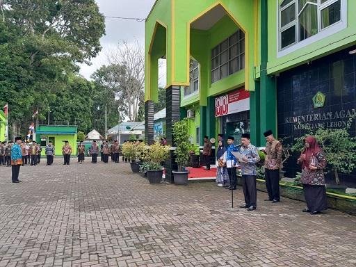 Tunjukkan Jiwa Nasionalisme, Dua ASN KUA Curup Tengah Jadi Petuga