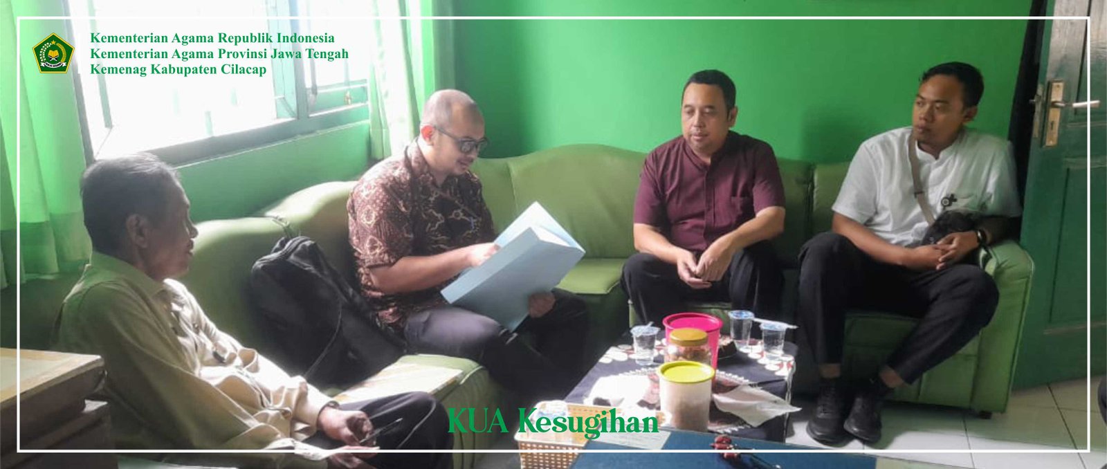 Monev Inspektorat Jendral Kementerian Agama RI di KUA Kesugihan, Cilacap